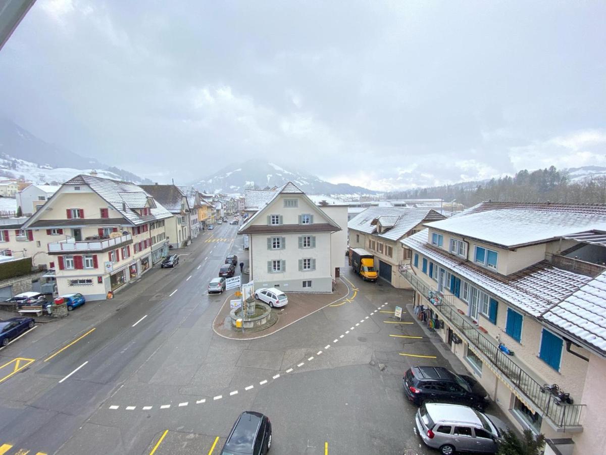 Hotel Adler Schupfheim Exterior foto