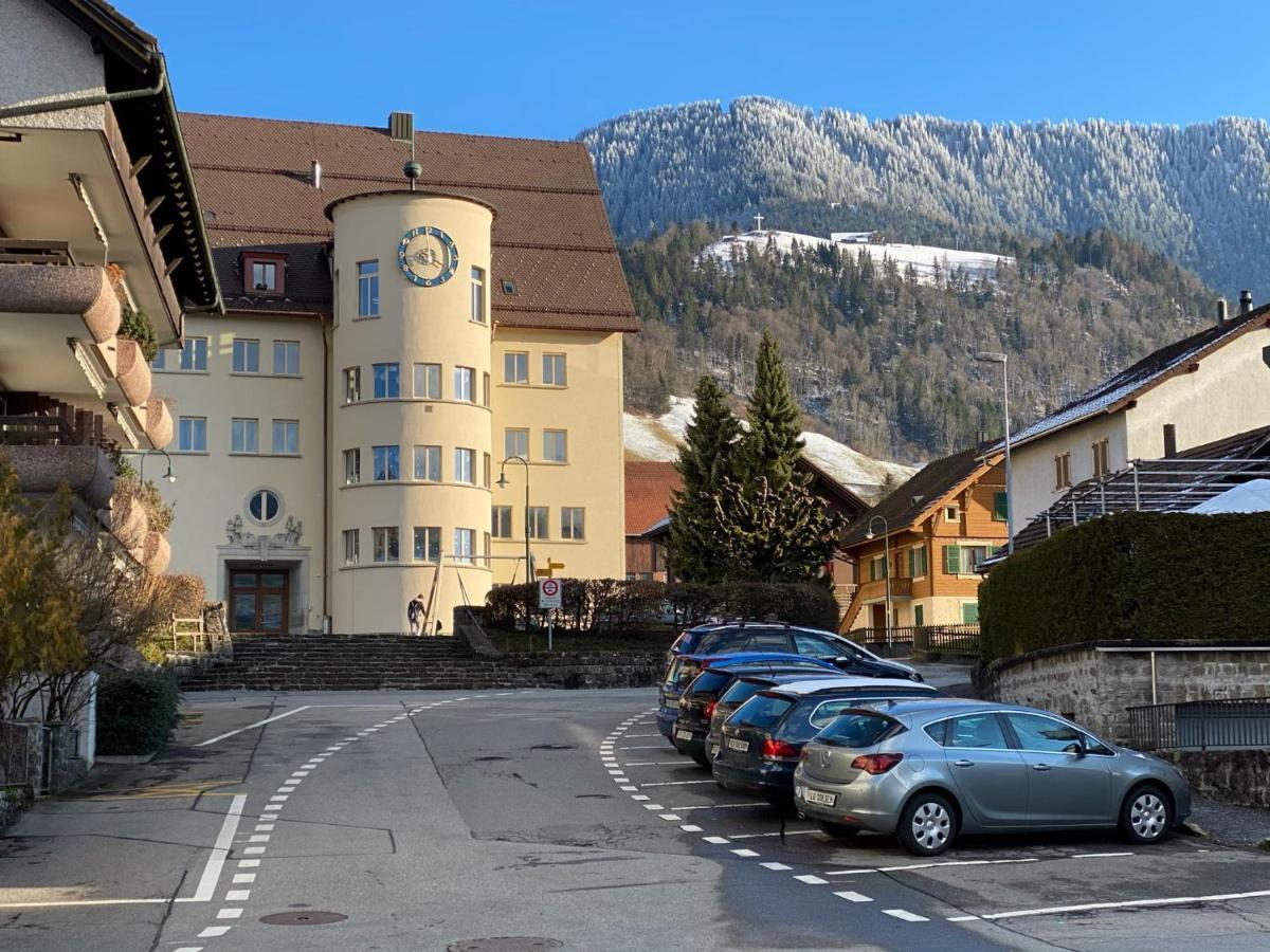 Hotel Adler Schupfheim Exterior foto